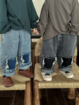 2023 Детские осенние Новые хлопчатобумажные джинсы с нашивками, модные штаны для нищих с необработанным краем, прямые брюки-труба, брюки для девочек, брюки для девочек
